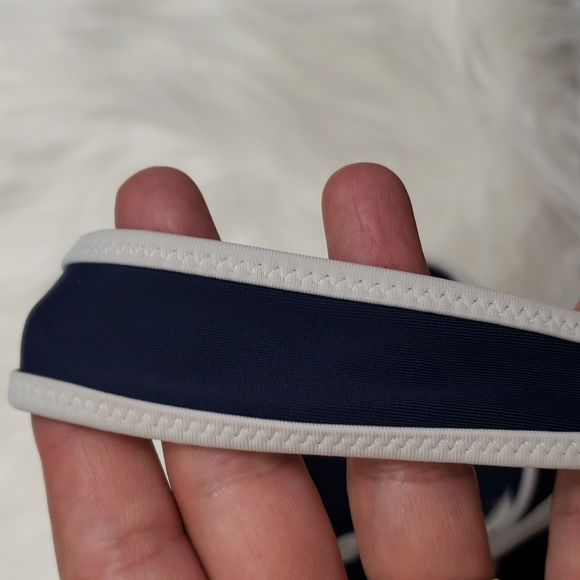 Aerie swim top - Picture 6 of 11